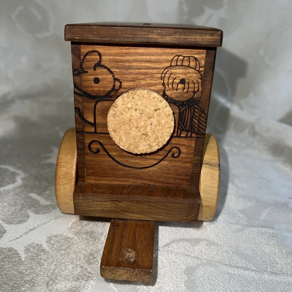 Vintage Wooden Train Engine Gold Country Bank Toystslgic MN 1977